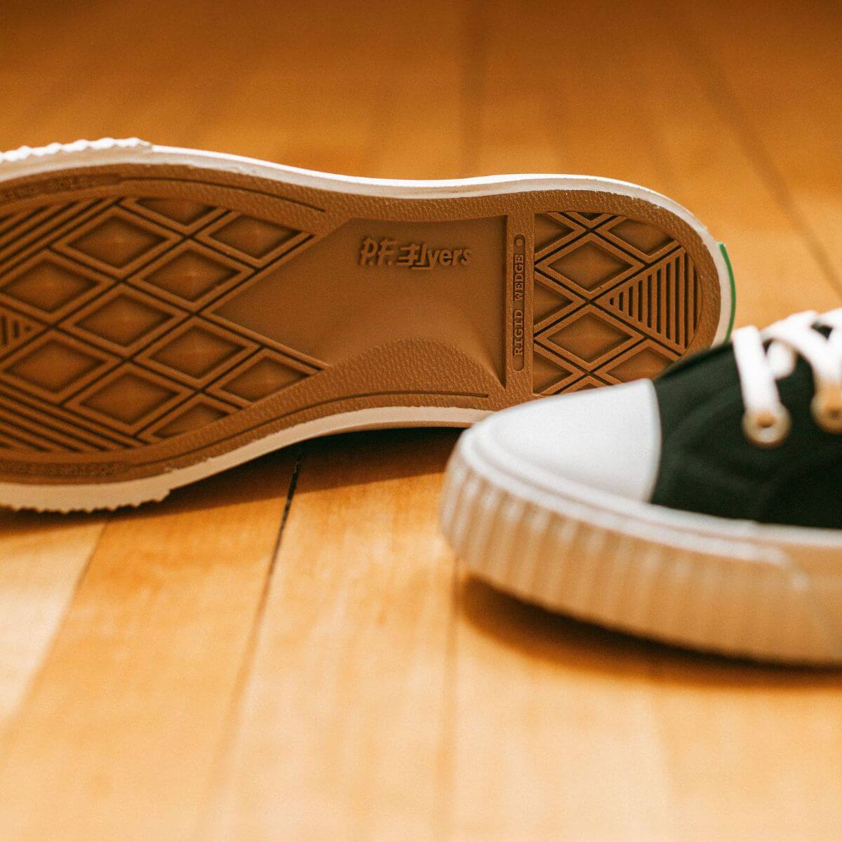 Center Lo Classic