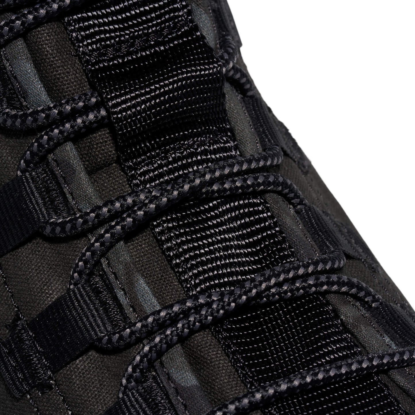 Grounder High-Top Black/Black Base Camp