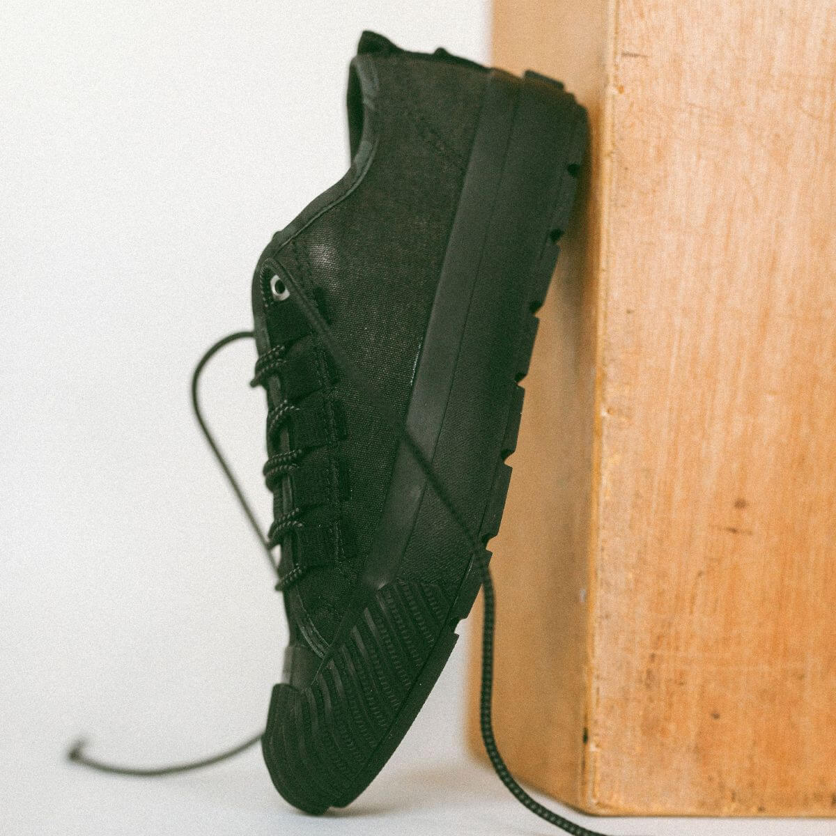 Grounder Low-Top Black/Black