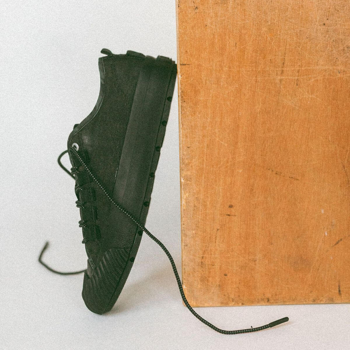 Grounder Low-Top Black/Black