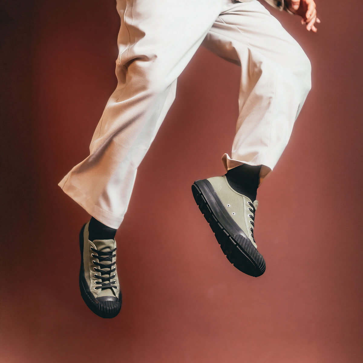 Grounder Low-Top Olive/Black