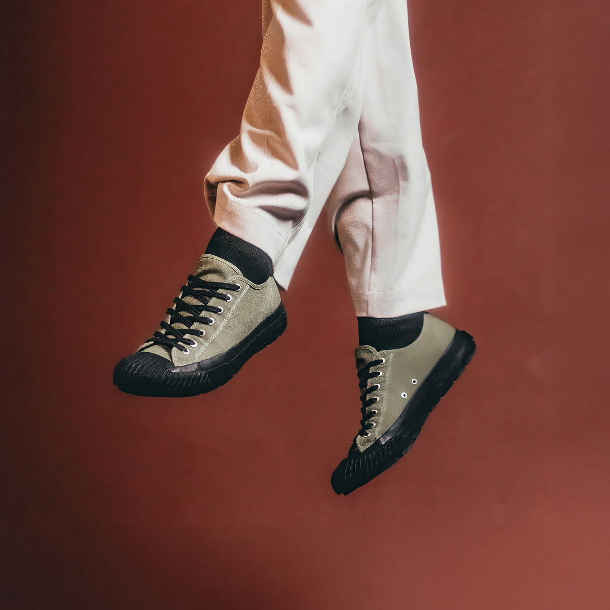 Grounder Low-Top Olive/Black