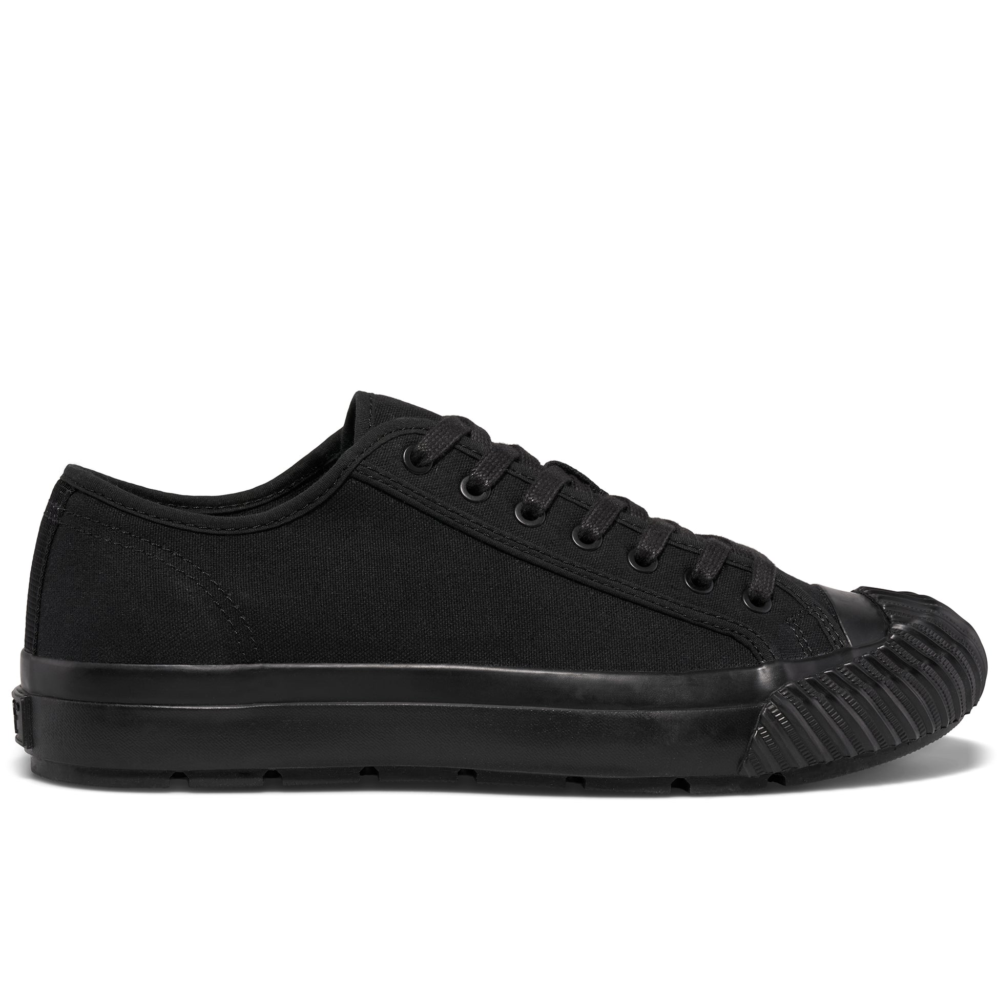 Grounder Low-Top Triple Black